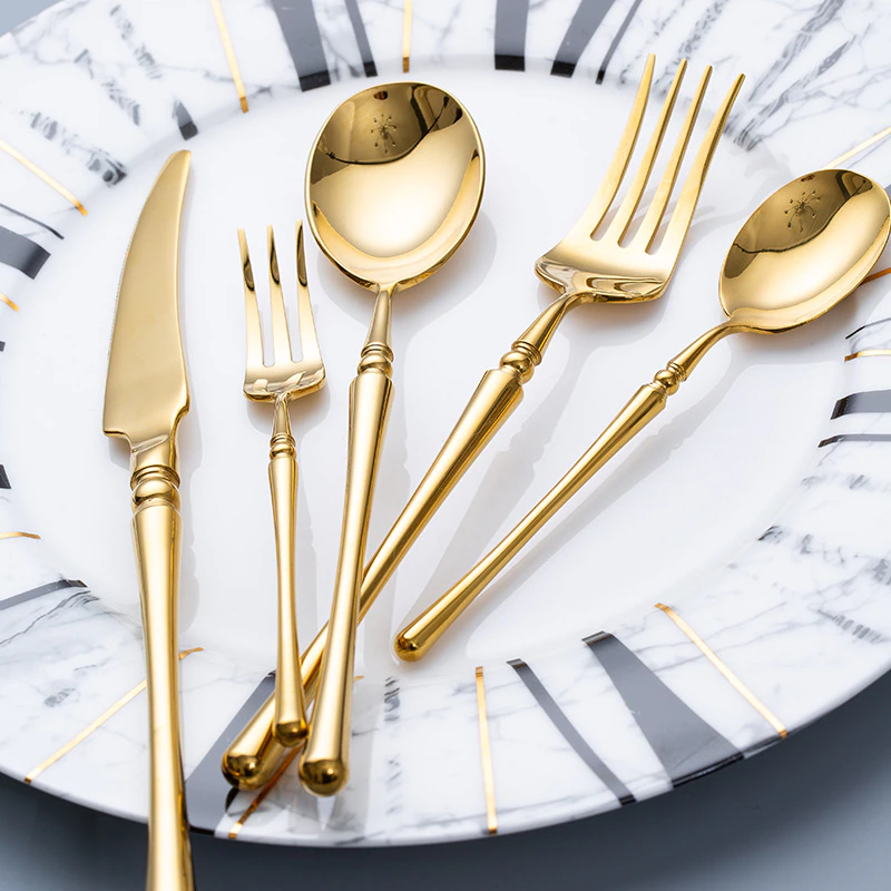 Aurelia Gold Bestiksæt med Dekorative Tracery-håndtag | Lersk