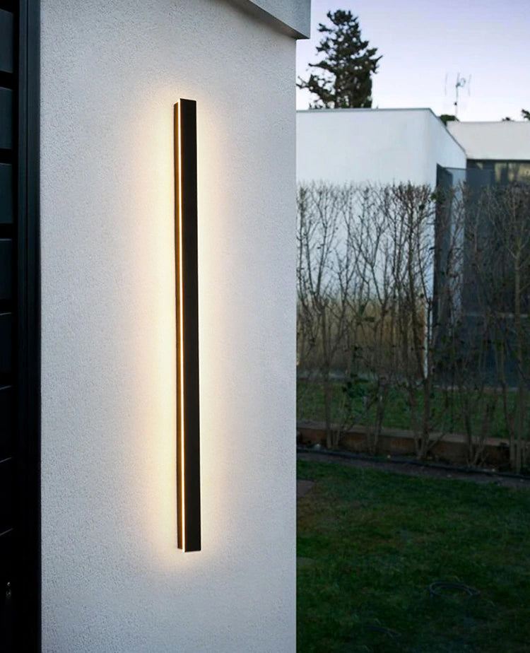 FjordLuma Nordic Wasserdichte Wandleuchte mit sanftem LED-Leuchten | Lersk