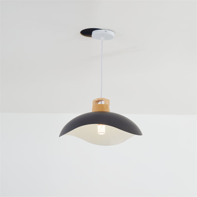 Noctara Vintage Pendant Light in Black Matte Metal | Lersk