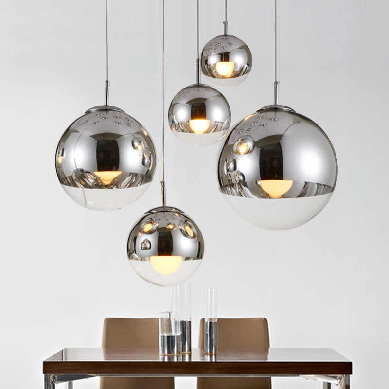 LumaOrb Glas-Hängeleuchte Silber und Klare Kugeln | Lersk