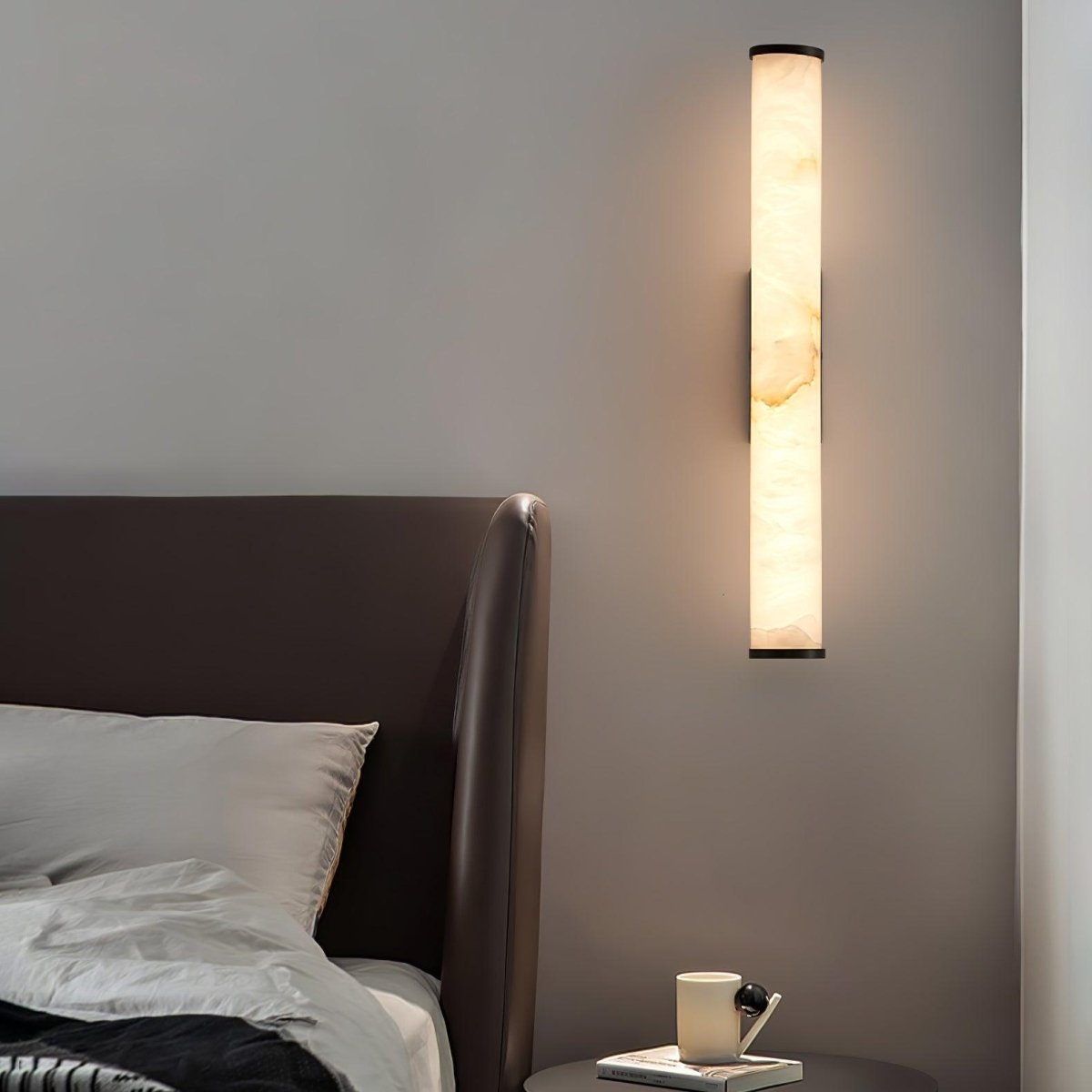 LED-Wandleuchte mit Alabaster-Röhrendesign, 1 Licht | Lersk