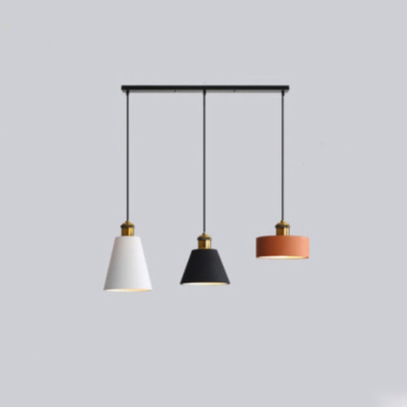LumaForge Lampadario Moderno in Metallo e Resina per Soggiorni | Lersk