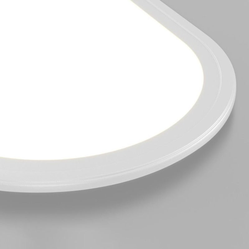 NovaOval Slim oval loftlampe til stuer og hjem | Lersk