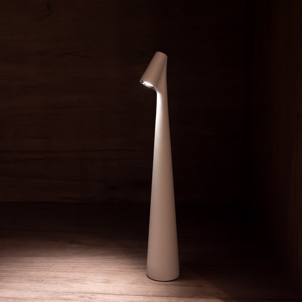 Nordic Minimalist Cordless Table Lamp Rechargeable Soft Warm LED For Small Spaces | Lersk