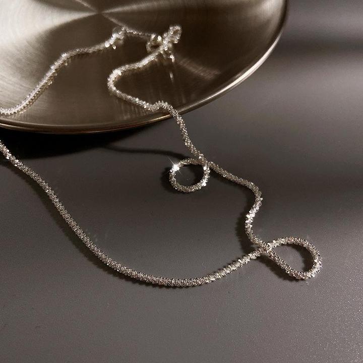 StellarSilk Silver Necklace Set With Minimalist Star Pendant For Day And Evening | Lersk