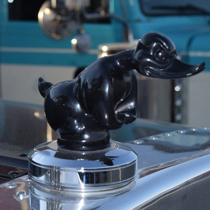 Ozdoba na kapotu Angry Rubber Duck, replika emblému chladiče pro vozidla inspirovaná ikonami Convoy a Death Proof | Lersk