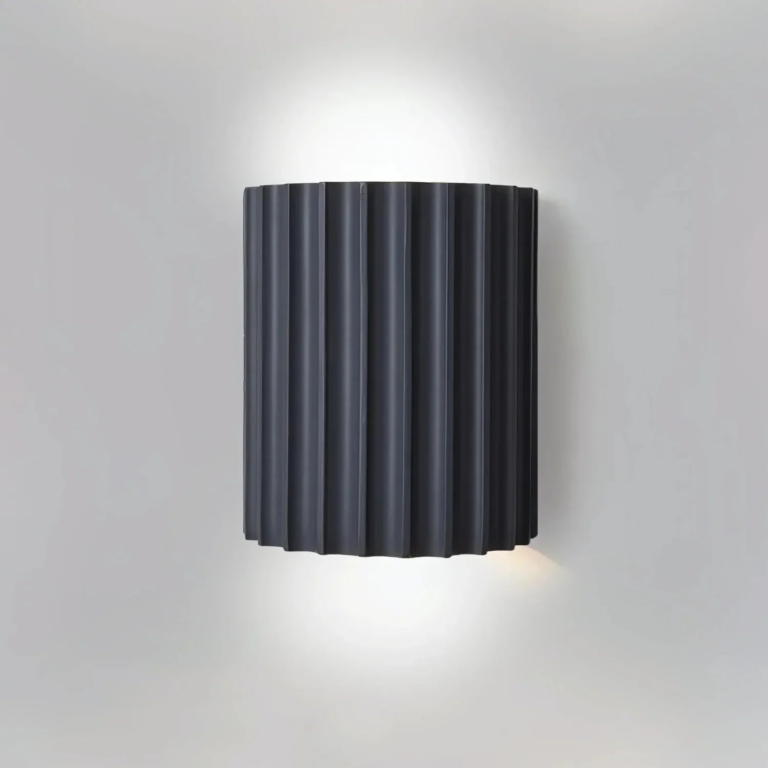 Minimalistická nástěnná lampa s jemným ambientním světlem pro moderní domovy | Lersk