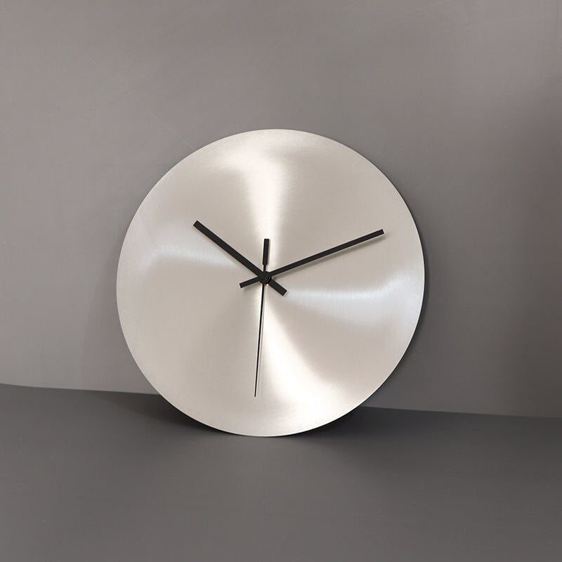 Orologio da parete in acciaio NovaLuxe Minimalista Moderno Funzionale | Lersk