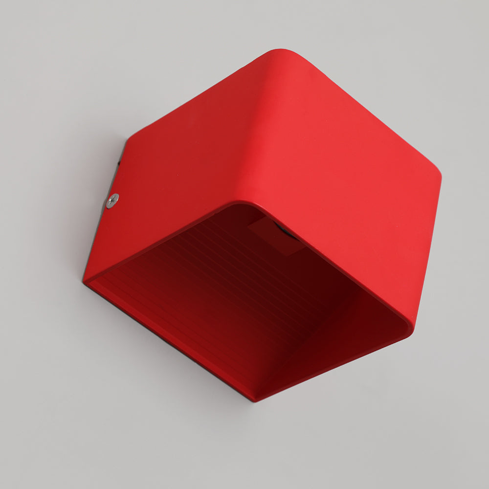 Lampada da parete quadrata moderna Orr per camera da letto Illuminazione elegante | Lersk