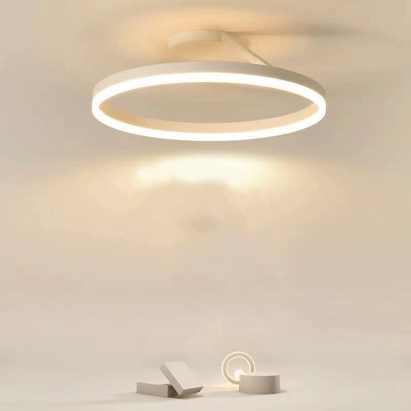 LumaAura Gold LED stropní svítidlo pro obývací pokoje a další | Lersk