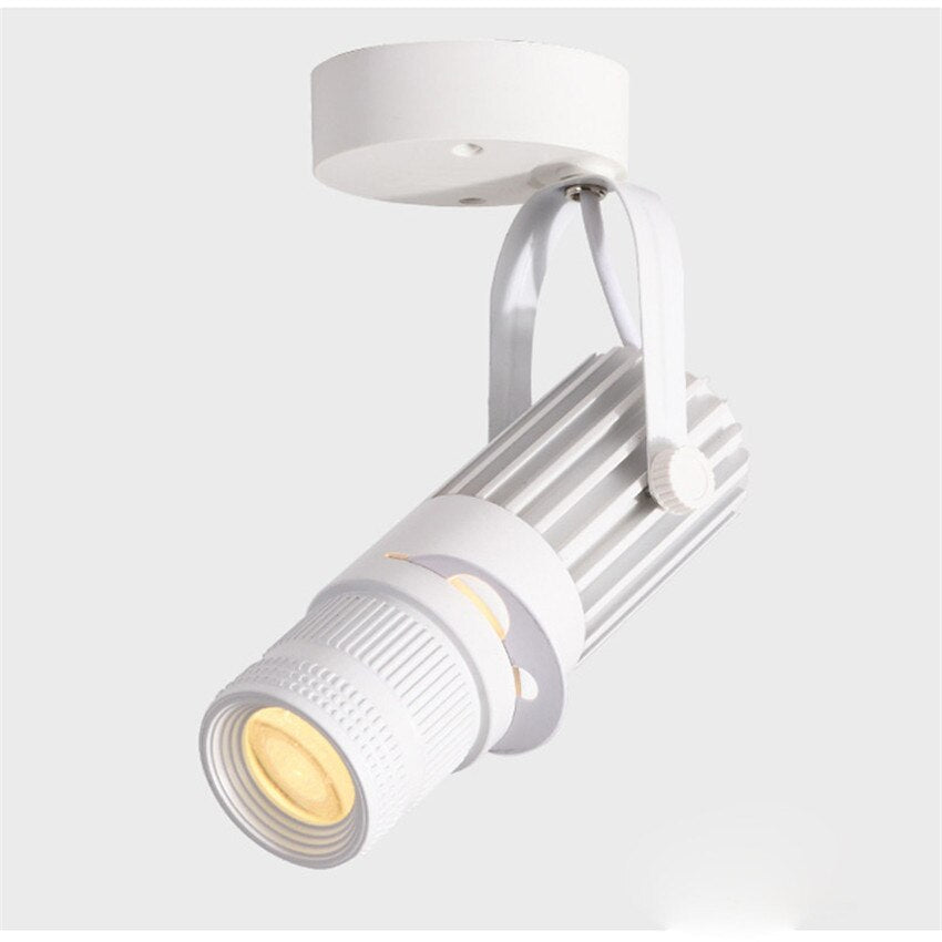 ضوء كشاف LED قابل للتعديل مع تركيز وخلفية | Lersk
