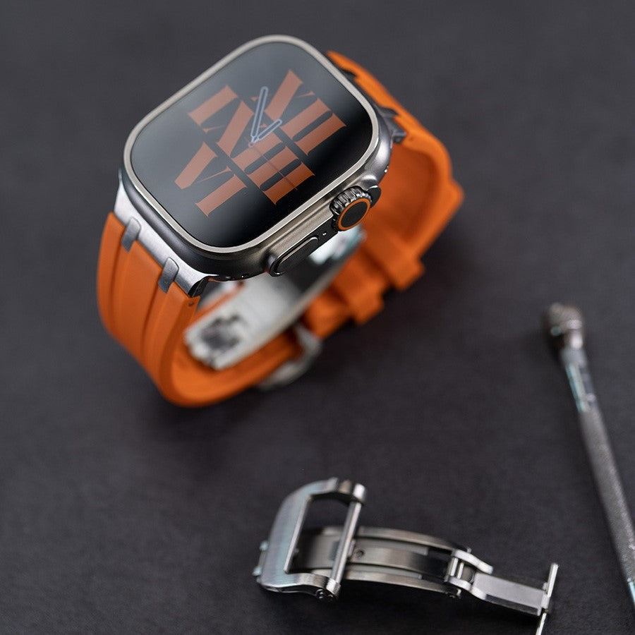 VeroFit | Thick Silicone Band with Titanium Adapter for Apple Watch | Lersk