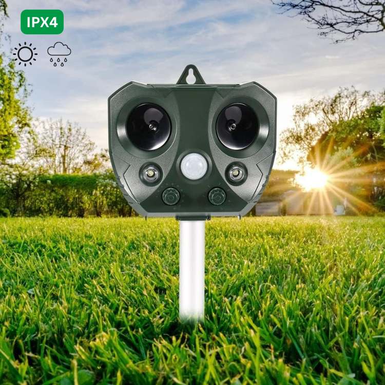 GardenSentinel Ultrasonic Outdoor Bird And Pest Defender | Lersk