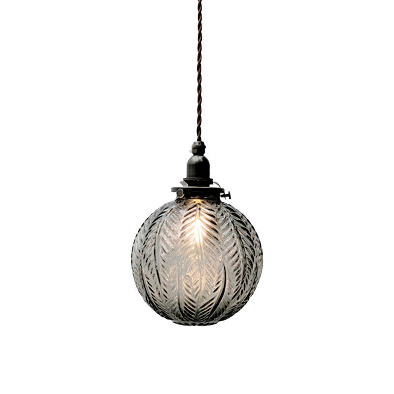 Veridia Heritage Colonial Pendant Lamp With Globe Shade | Lersk