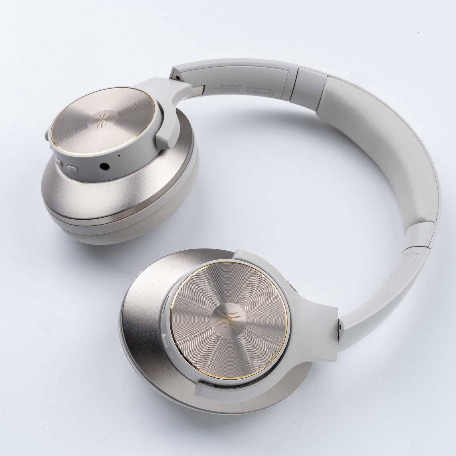 Cuffie Wireless Over-Ear Kirrea ANC, Bluetooth 5.0 con Microfono | Lersk