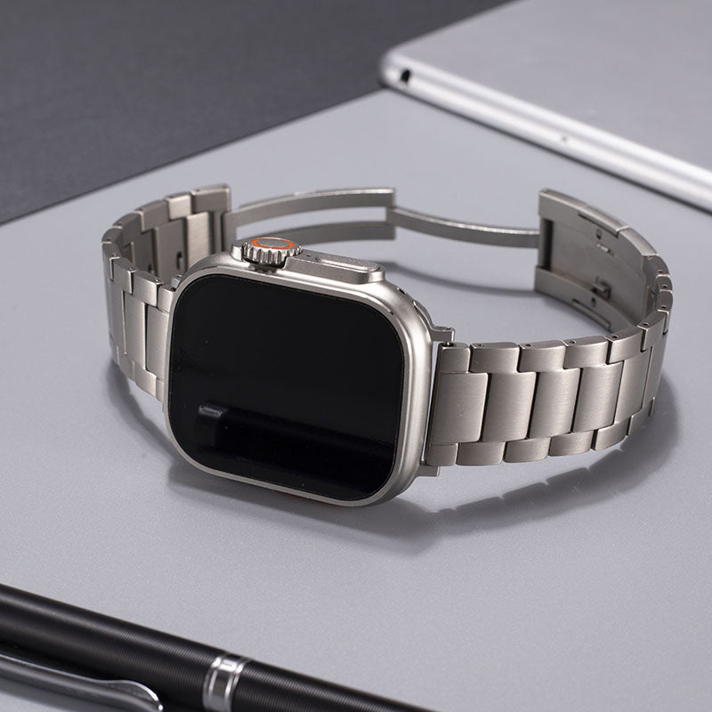 Pasek do zegarka Gravitiq Grade 2 Titanium do Apple Watch z wyrafinowanym wyglądem | Lersk