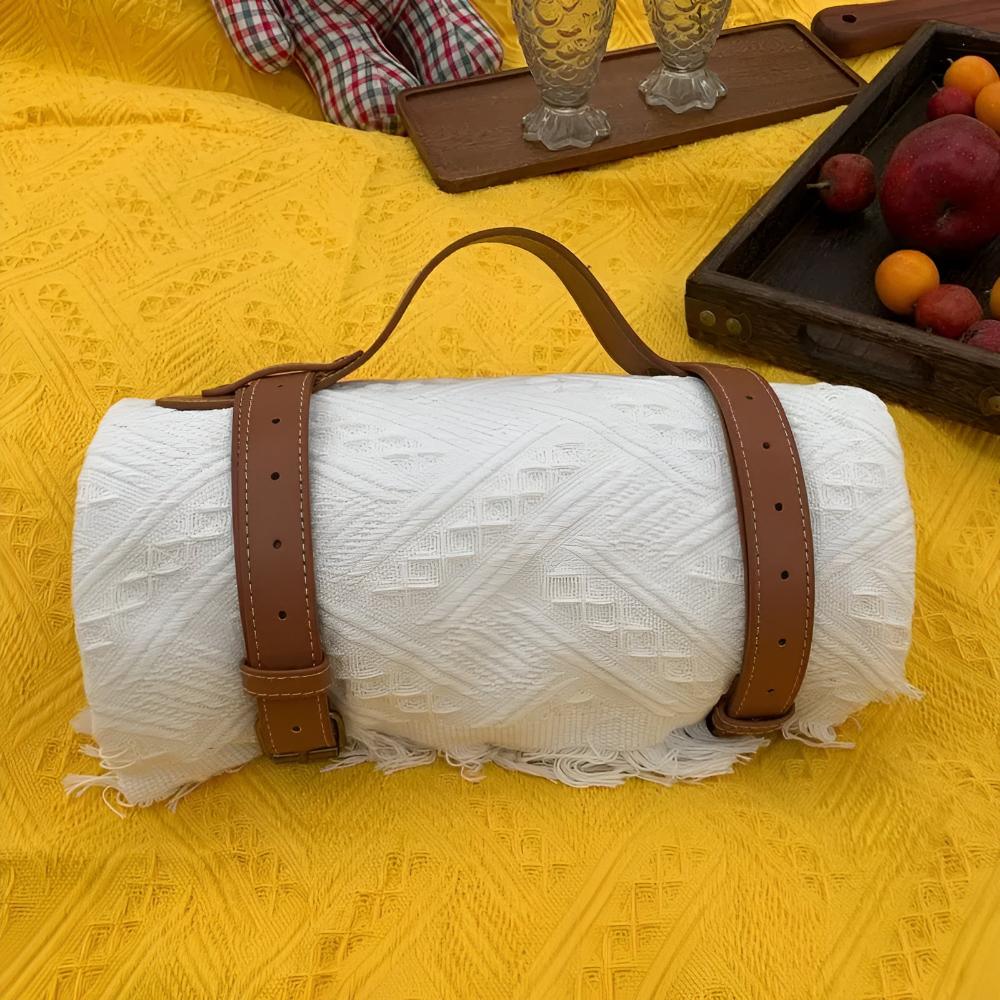 Tappetino da picnic accogliente Verdant Trail impermeabile, resistente e portatile | Lersk