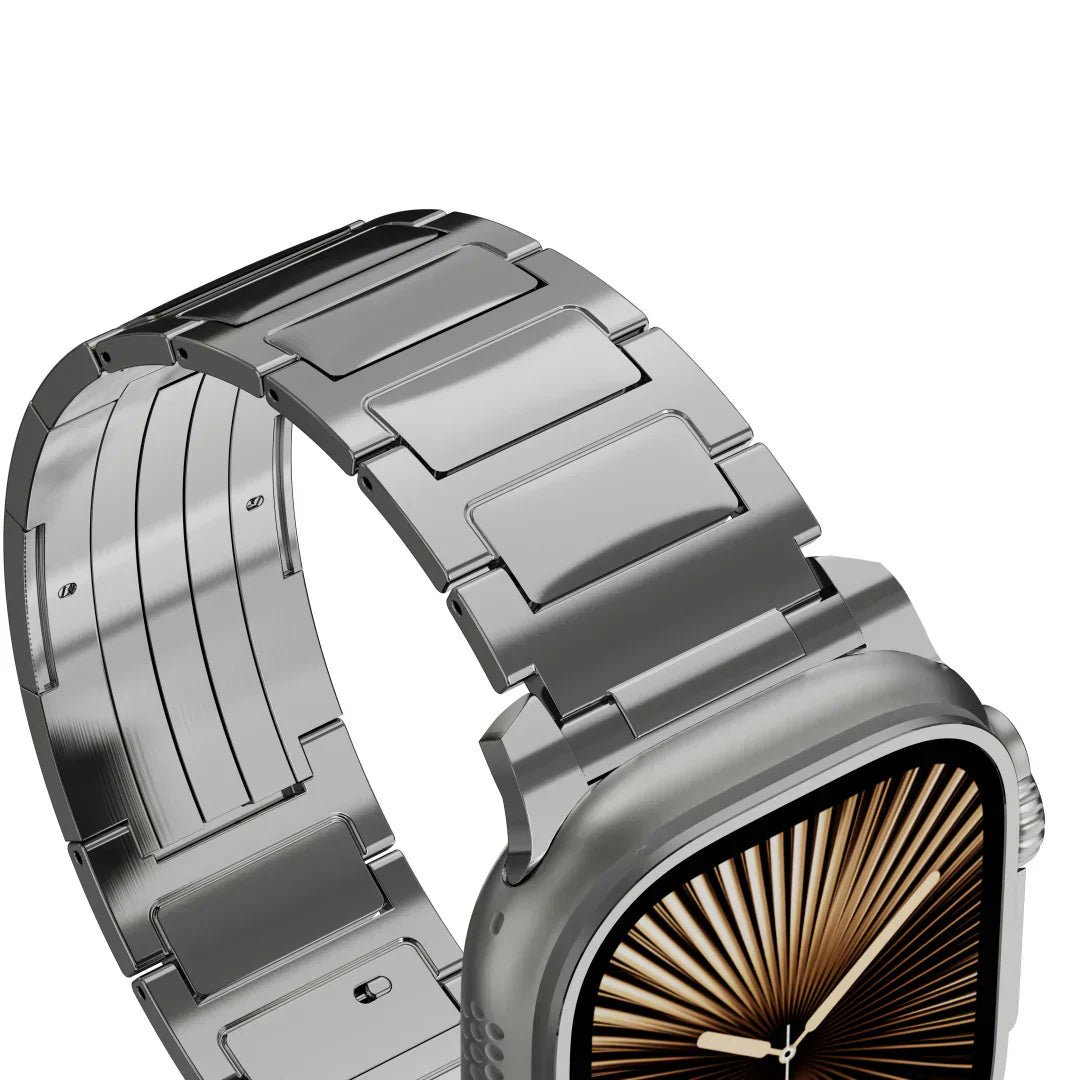 Valence Titanium Link Bracelet For Apple Watch | Lersk