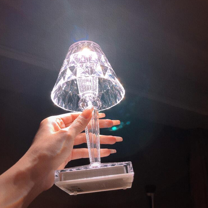Touch Sensor Crystal Table Lamp For Romantic And Elegant Mood Lighting In Bedroom | Lersk