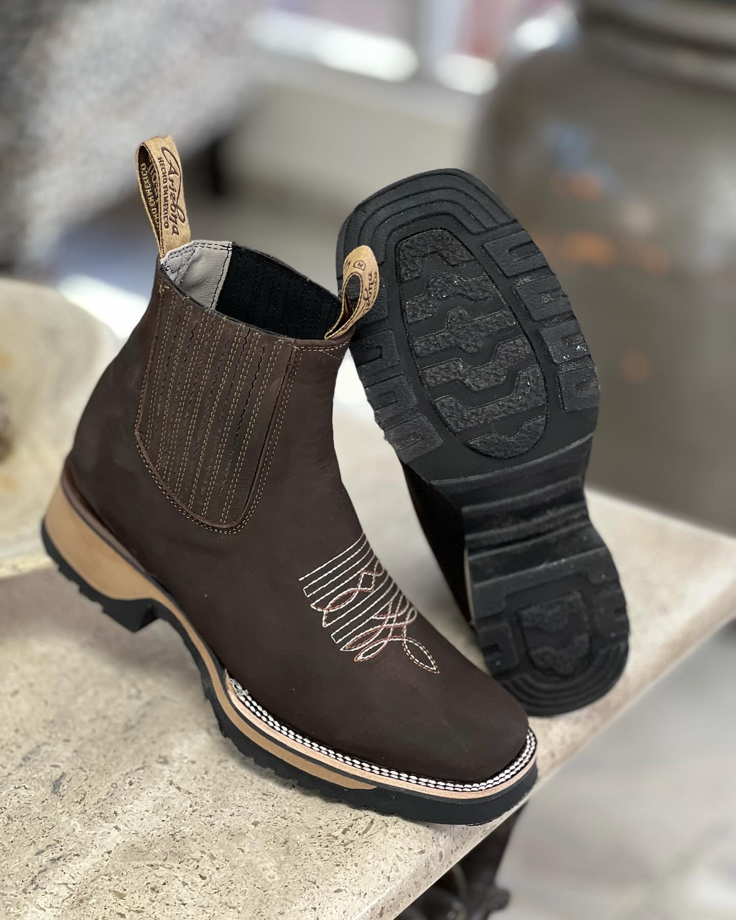 Kairoo | Unisex Western Cowboy Boots with Comfort Fit | Lersk