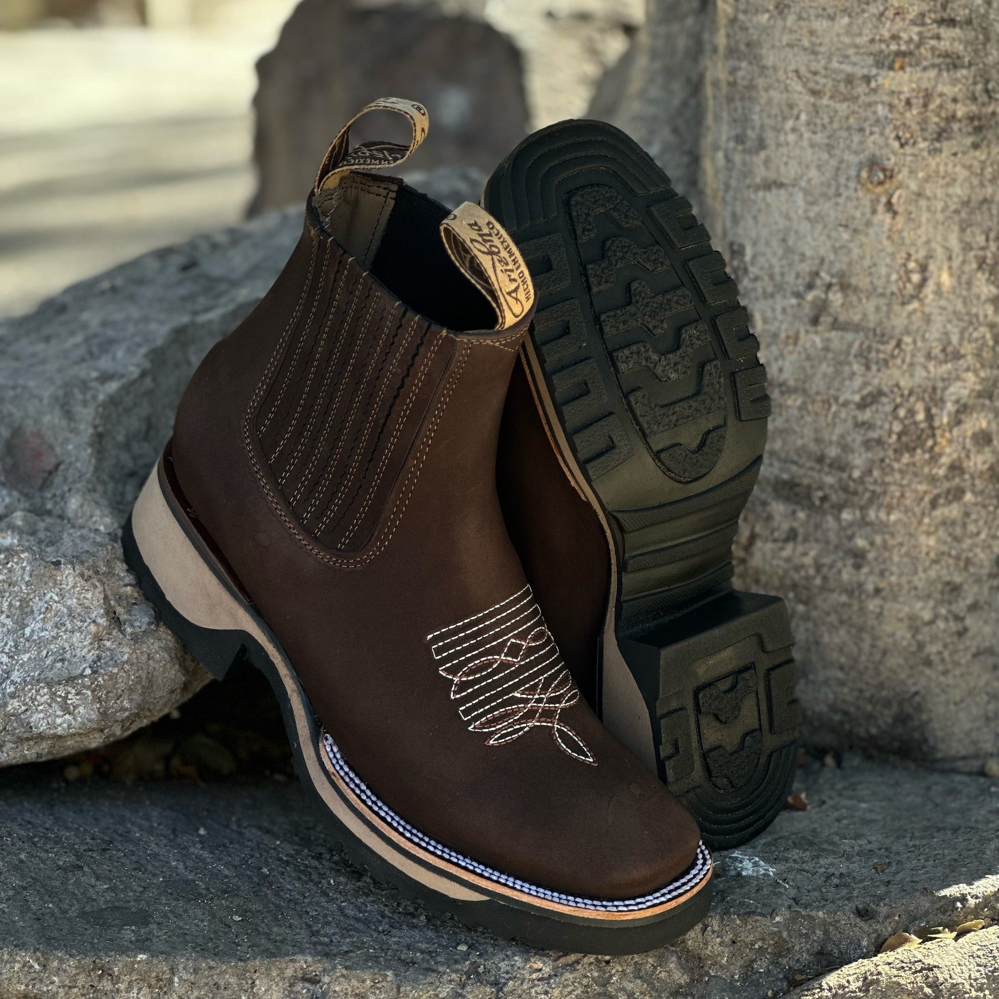 Kairoo | Unisex Western Cowboy Boots with Comfort Fit | Lersk
