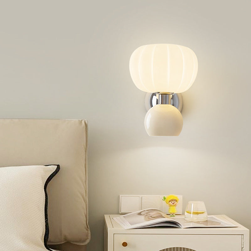 Calmere LED Wall Lamp for a Relaxing Home Ambience | Lersk