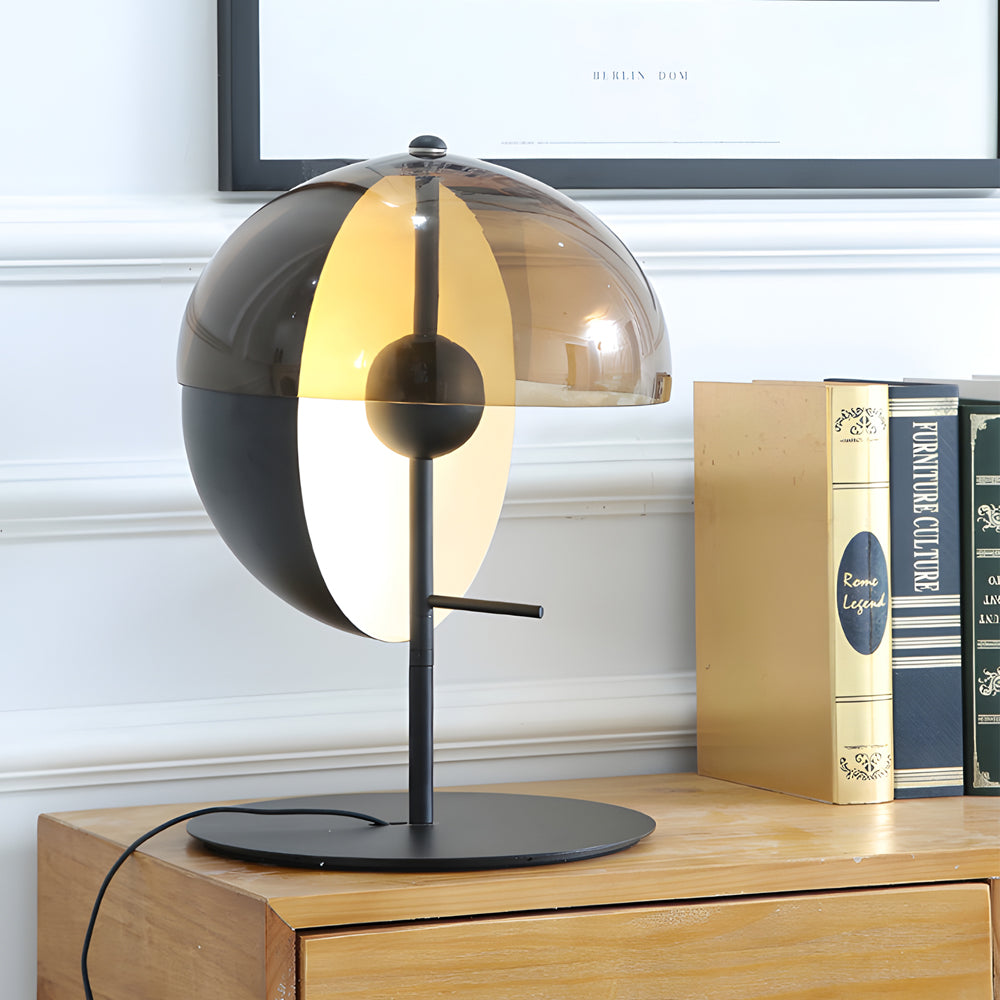 Astrae Tischlampe | Vertikale Halbkugel mit Rauchglasschirm | Lersk