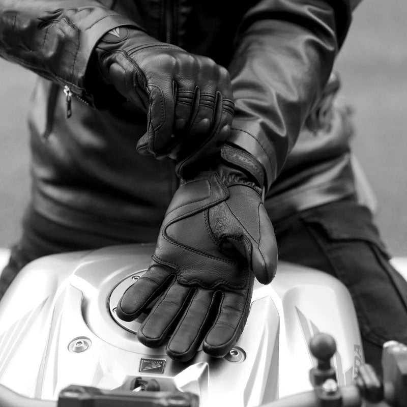Guanti da Moto in Pelle VeloGuard, Compatibili con Touchscreen, Caldi e Resistenti | Lersk