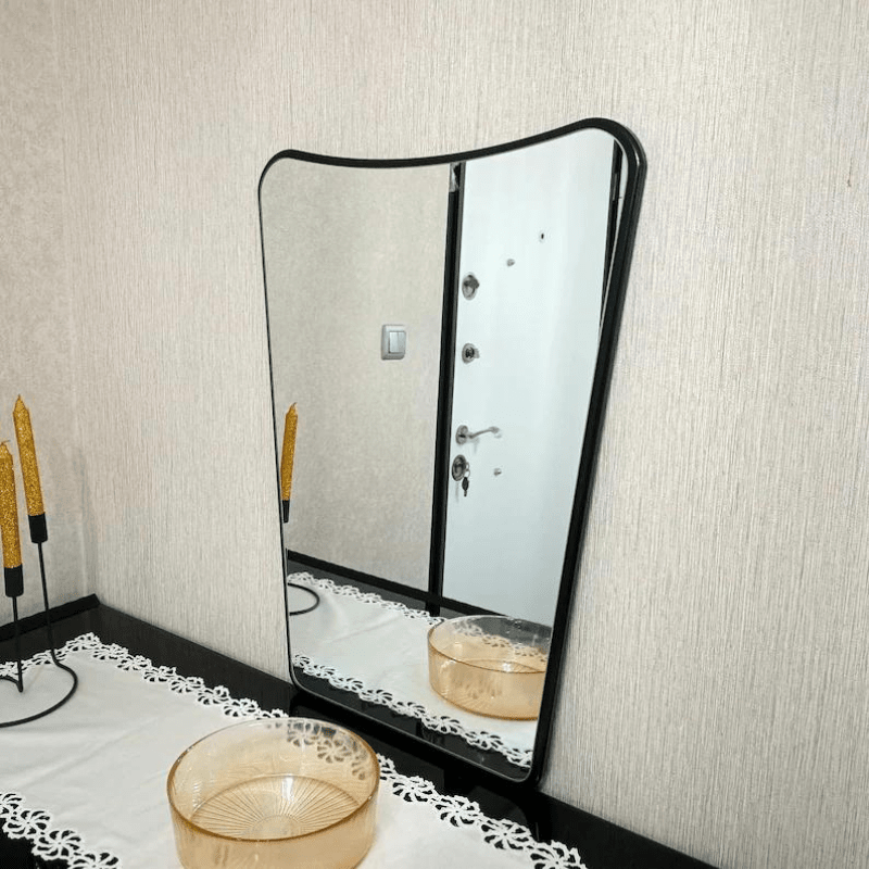 Oglindă de perete neregulată în stil italian | Lersk