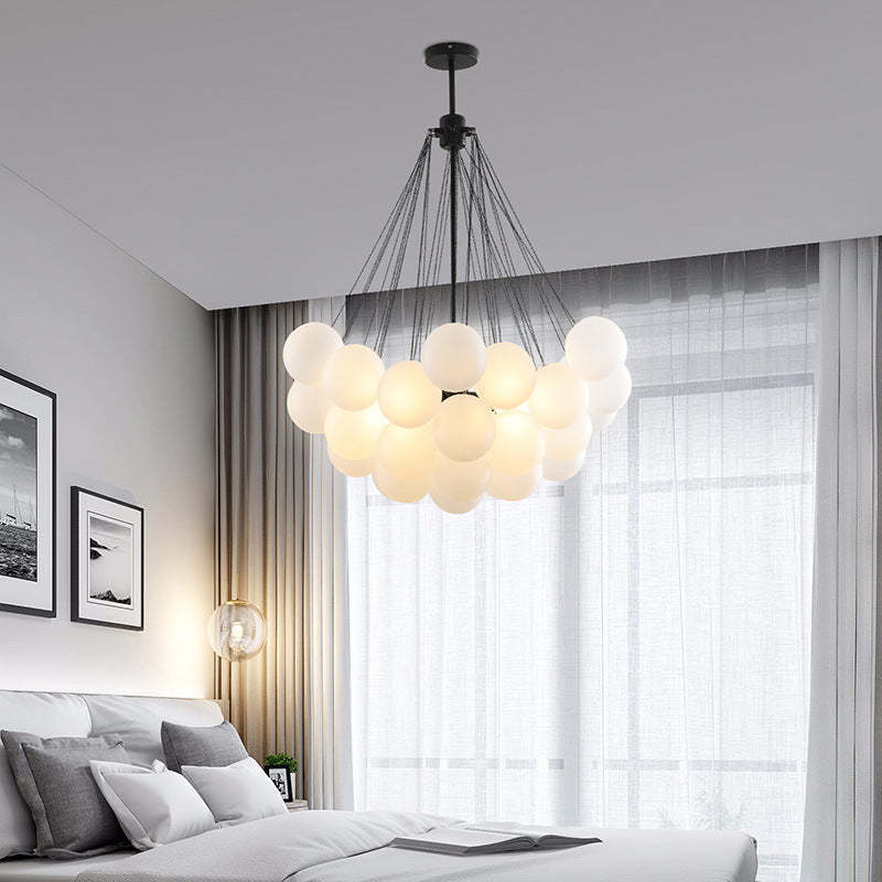 Lumisora Glas- und Metall-Pendelleuchte für Wohnzimmer | Lersk
