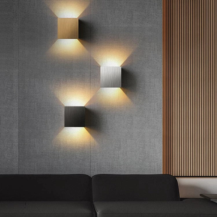 Asterra Nordic LED Væglampe | Moderne Minimalistisk Glød | Lersk