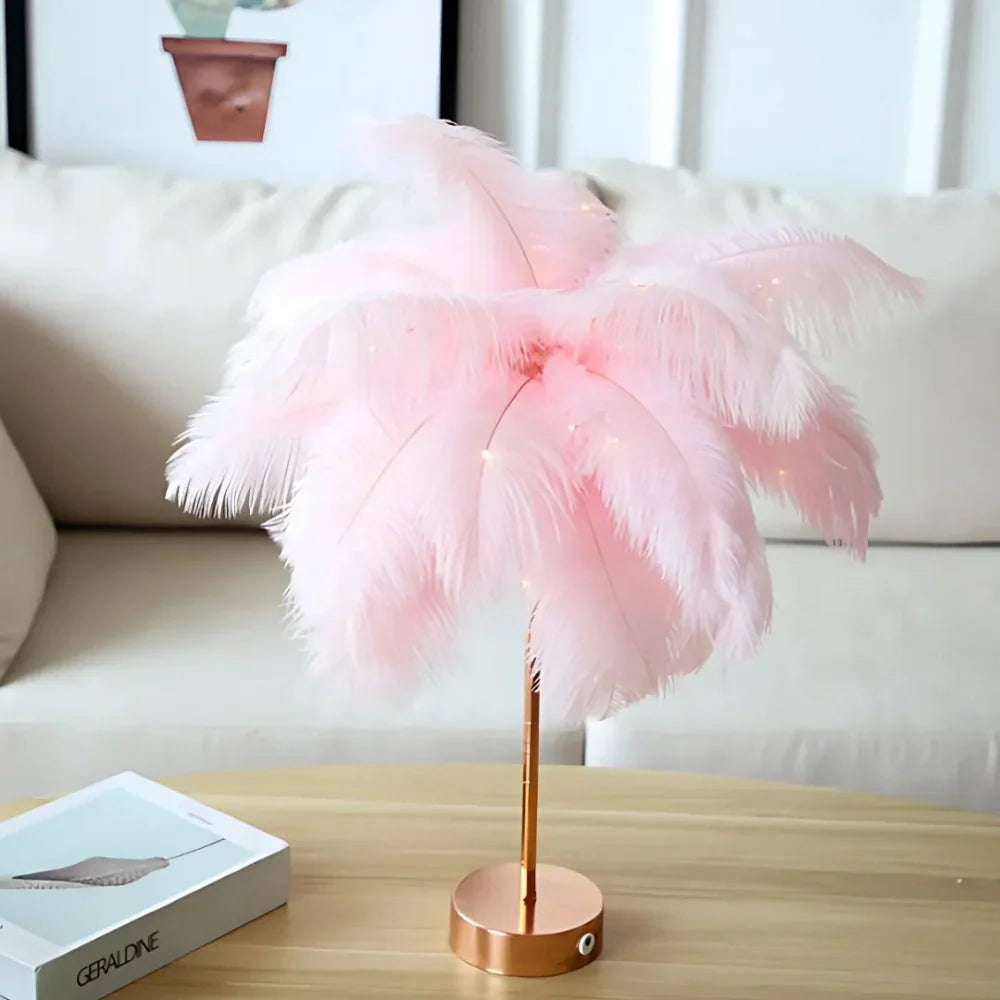 Lampa Aurora Feather z miękkim, ambientowym światłem dla miłośników dekoracji wnętrz | Lersk