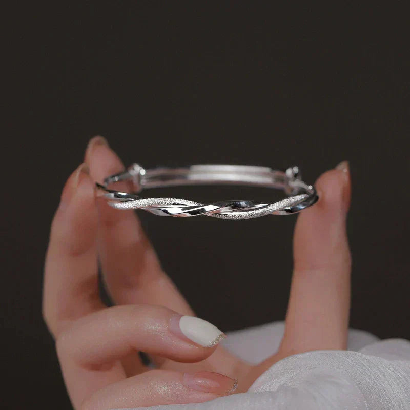 Elara Geflochtenes Armband aus Sterlingsilber für Damen Zeitloser Schmuck | Lersk