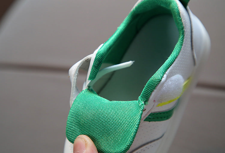 LED-Leucht-Sneaker für Kinder mit flexibler Sohle und Klettverschluss, gepolstertem, rutschfestem Design | Lersk