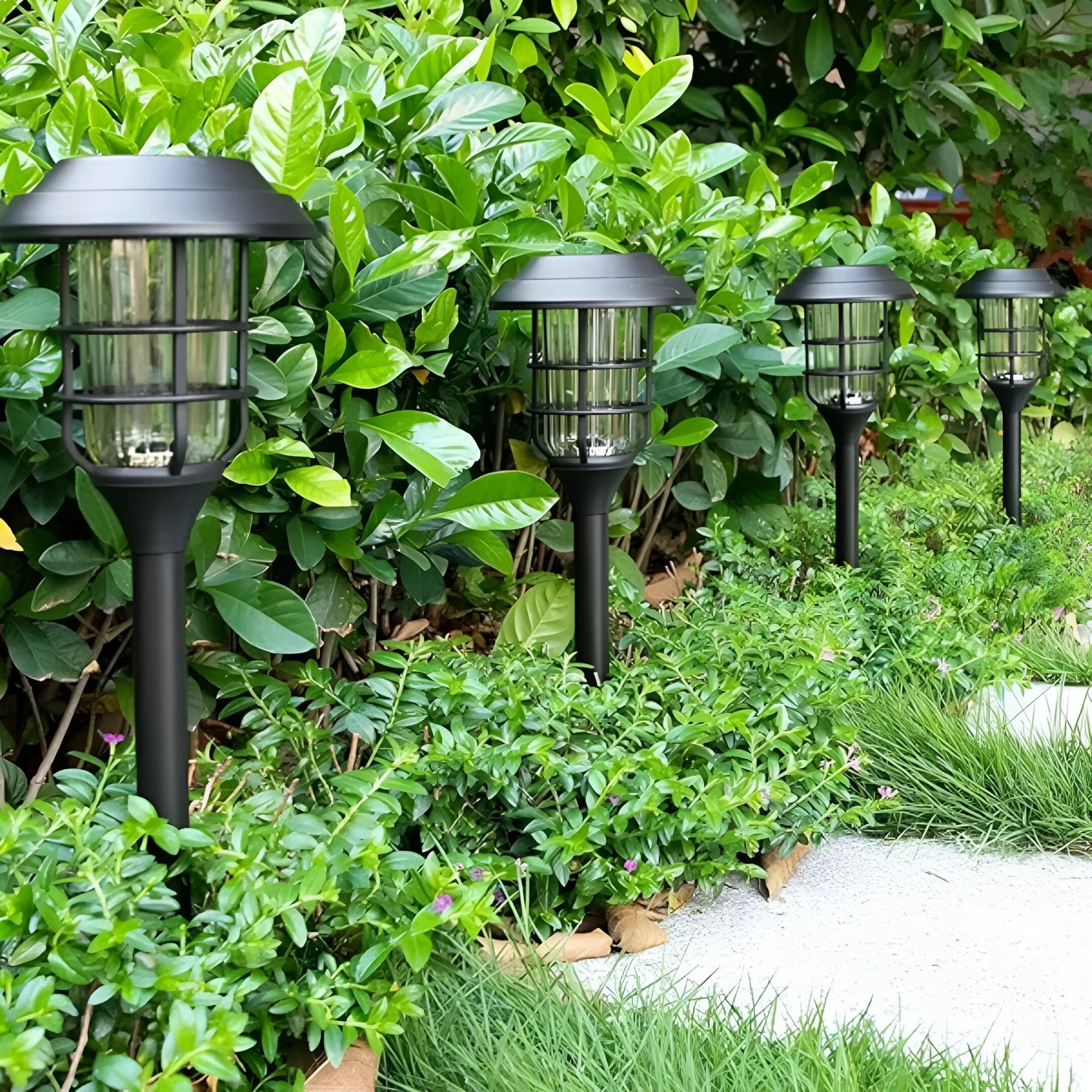 SolarGlow Solar-Gartenleuchten-Set, 6er-Pack für Außenbeleuchtung und Ambiente in Ihrem Garten | Lersk