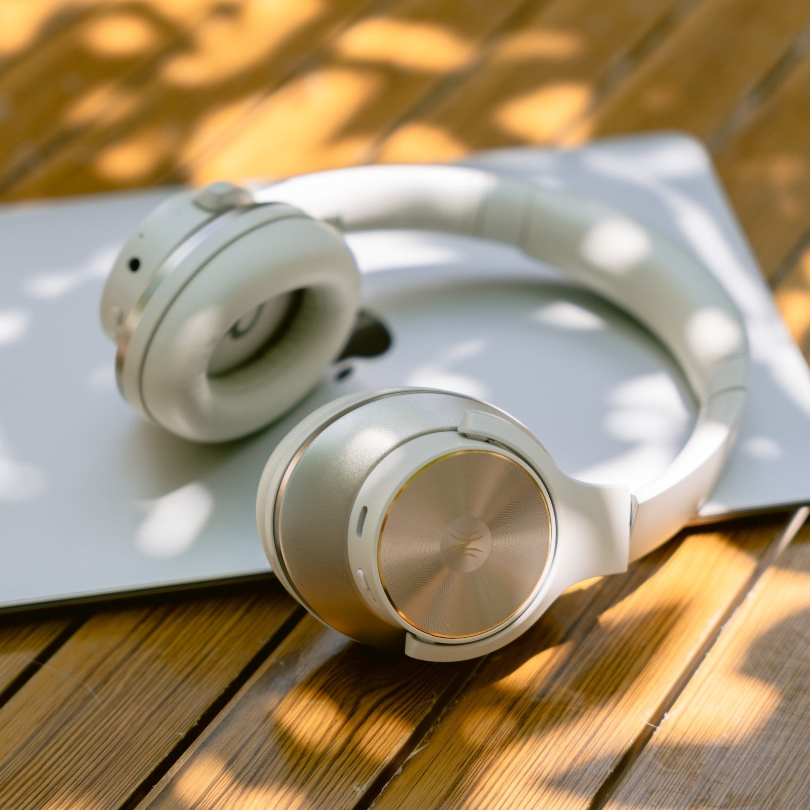 Cuffie Wireless Over-Ear Kirrea ANC, Bluetooth 5.0 con Microfono | Lersk