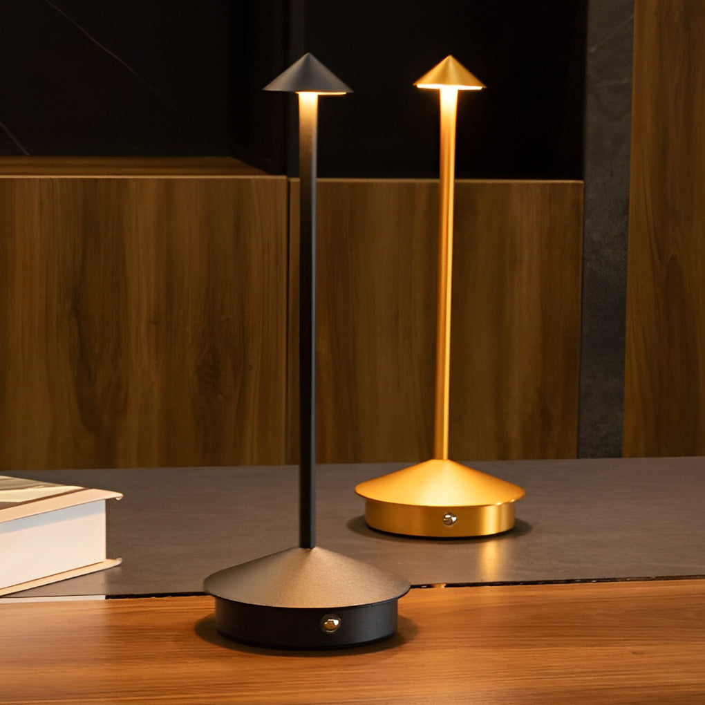 Pina Pro Stilvolle dimmbare USB-Tischlampe | Lersk