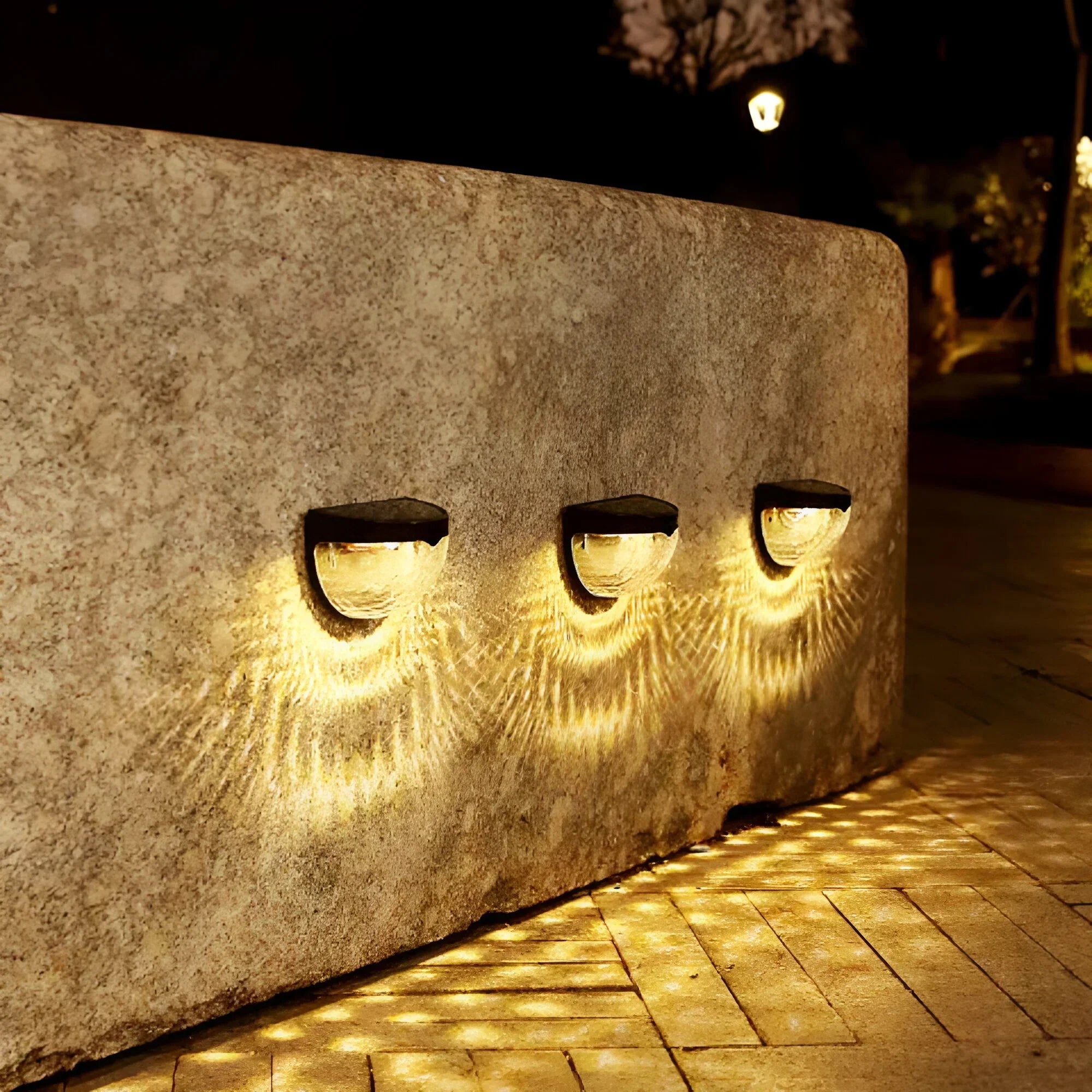 LumiWall Solar Garden Wall Lamp Outdoor Wall Light For Garden Fence And Patio Use | Lersk