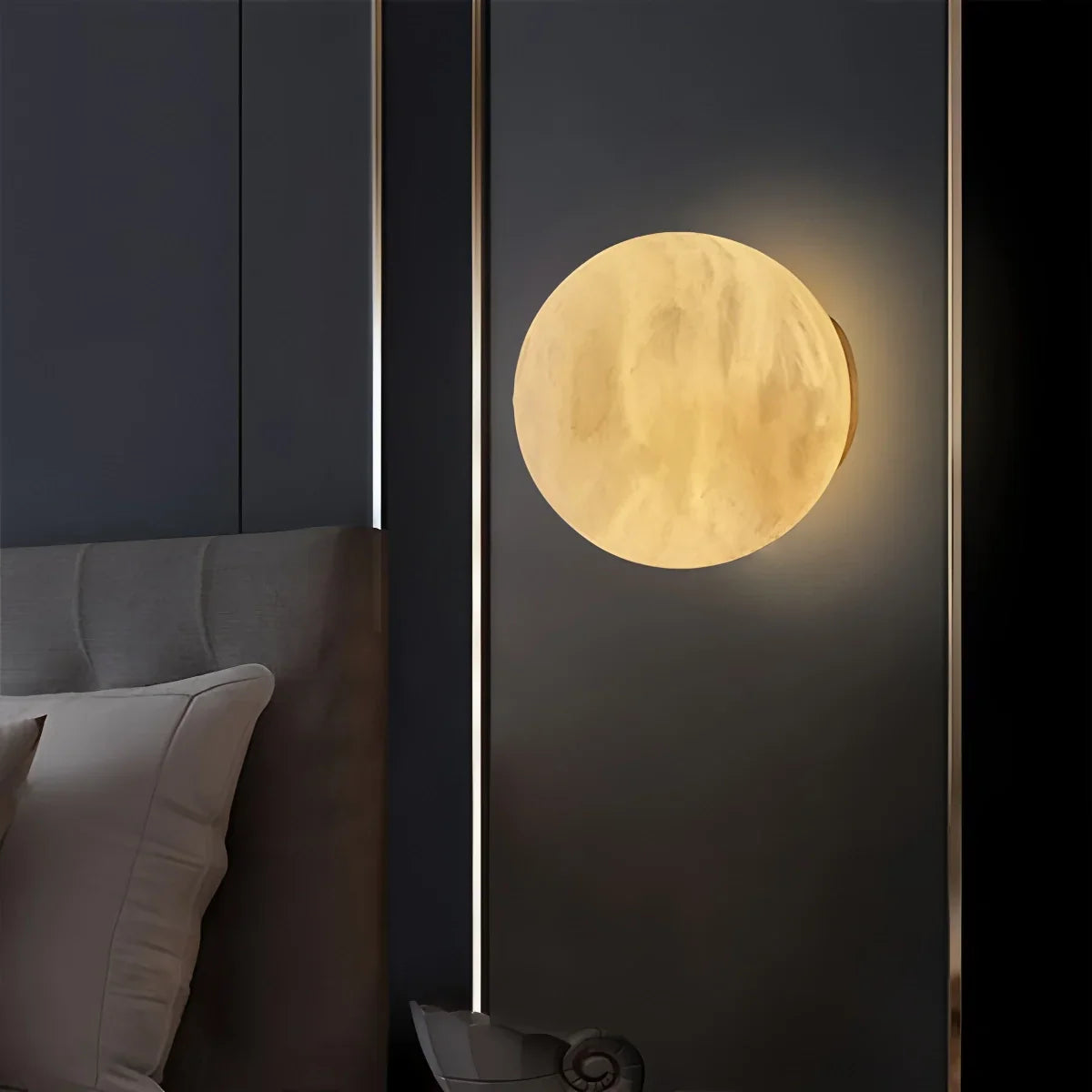 Aplique de pared moderno esférico de alabastro español | Lersk