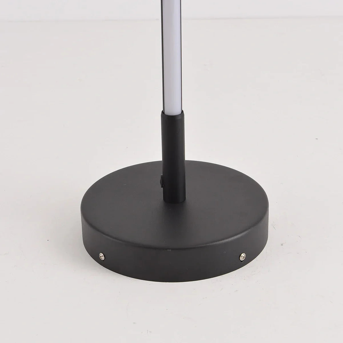 Lámpara de Piso Impermeable para Exterior Lineal | Lersk