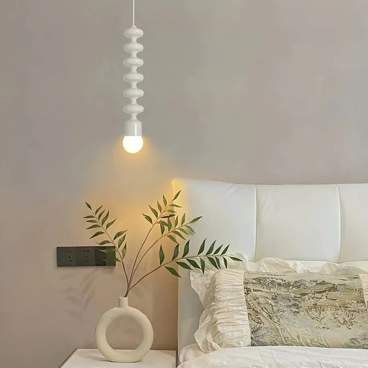 Bauhaus Bead Bedside Pendant Light | Lersk