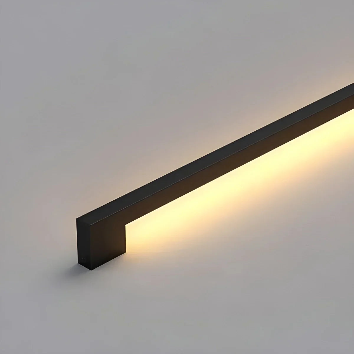 Aplique de pared lineal largo para escalera | Lersk