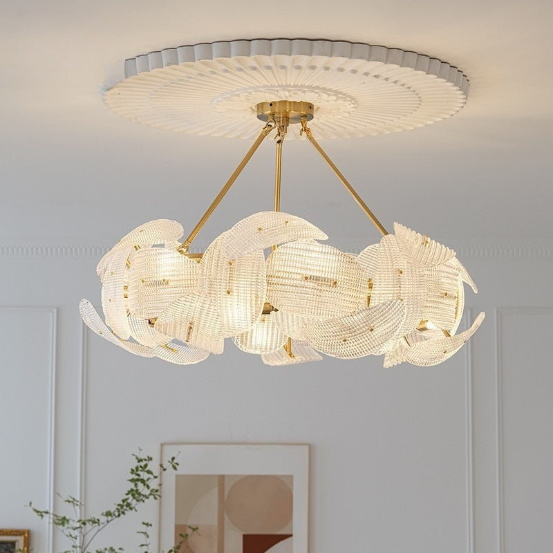 Moderner Glas-Blatt-Kronleuchter mit luxuriösem Gold-Finish | Lersk