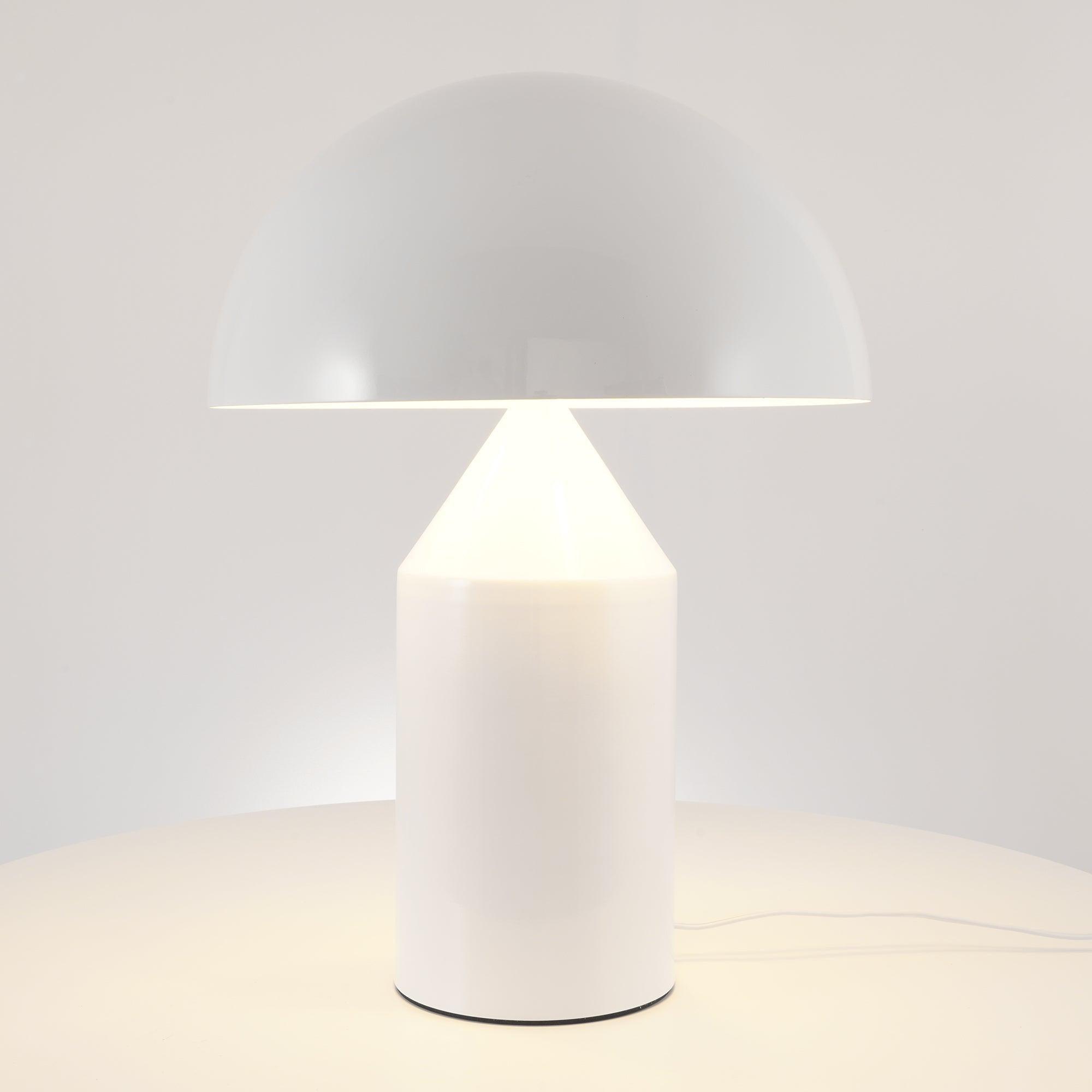 Lampada da Tavolo in Metallo Atollo Design Geometrico Iconico per Case Moderne | Lersk