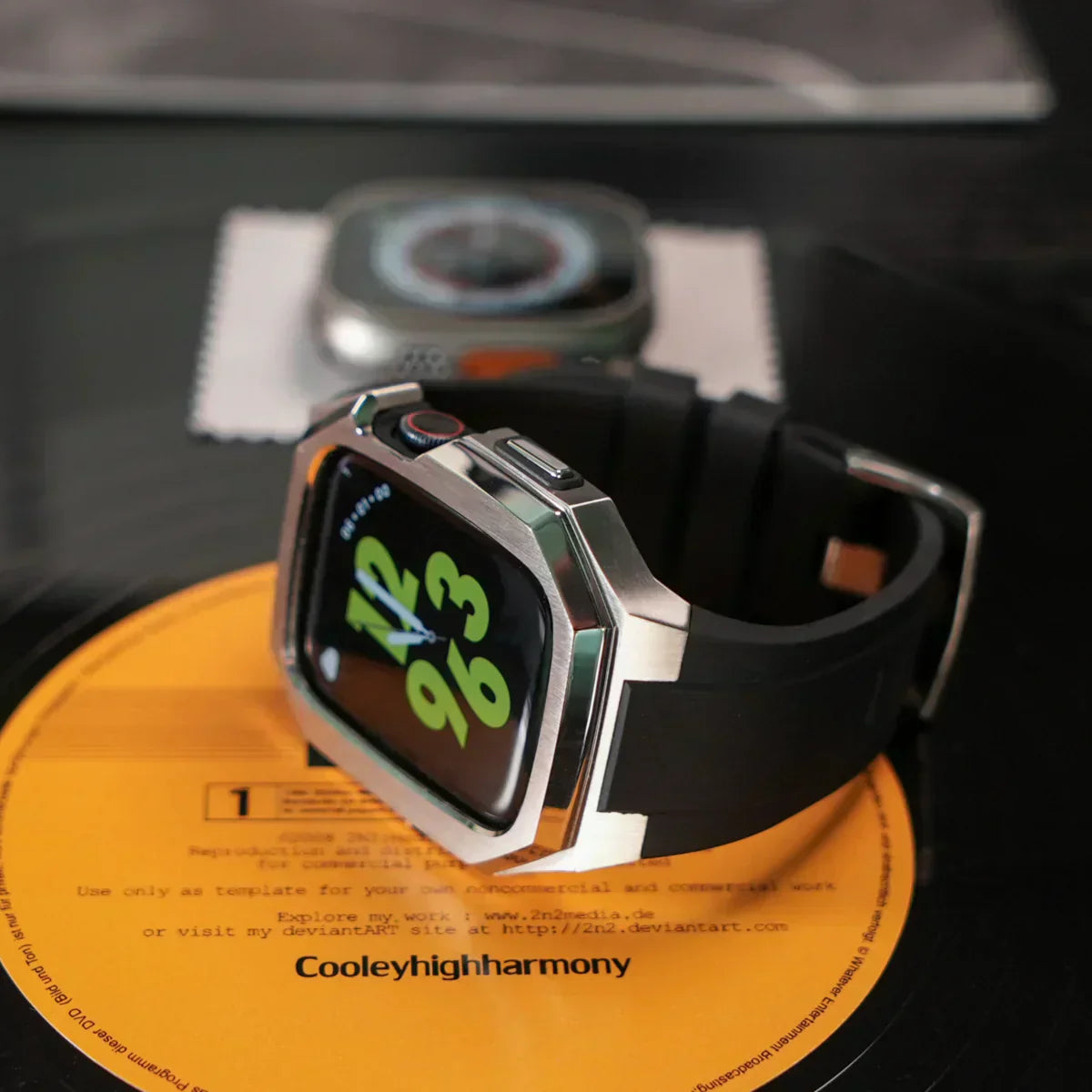AeroCuff Fluoro Rubber Apple Watch-rem med rustfrit stålhus | Lersk