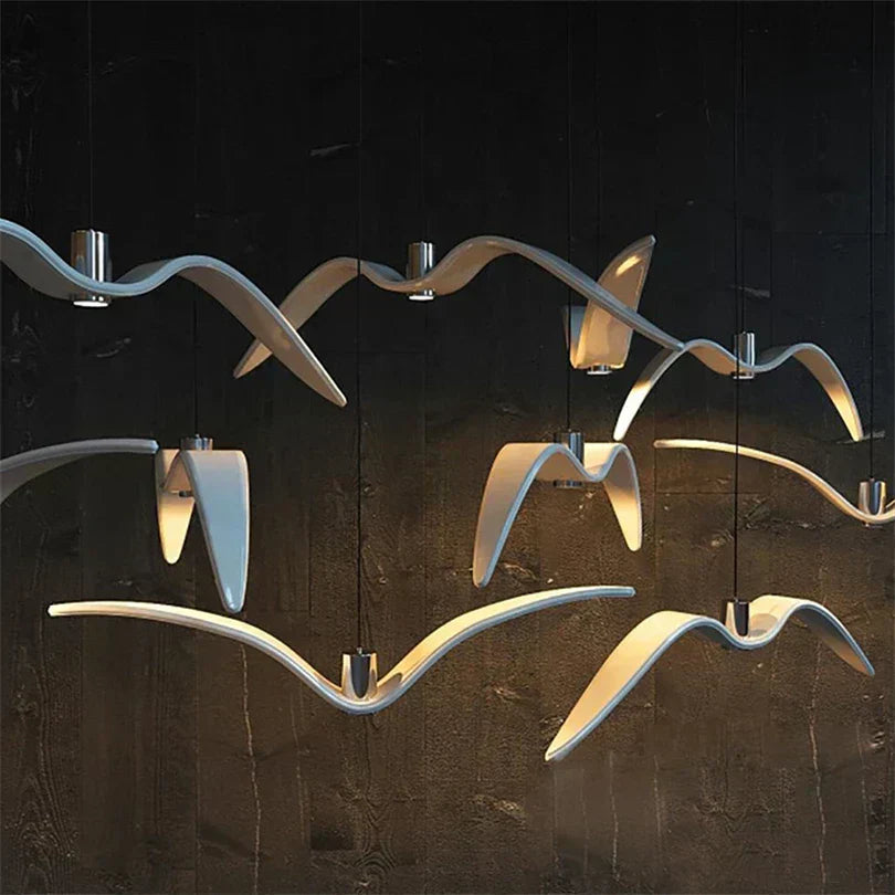 Lampada da Tavolo BeakBrilliance Design per Amanti dell'Arredamento Casa Illuminazione Calda | Lersk