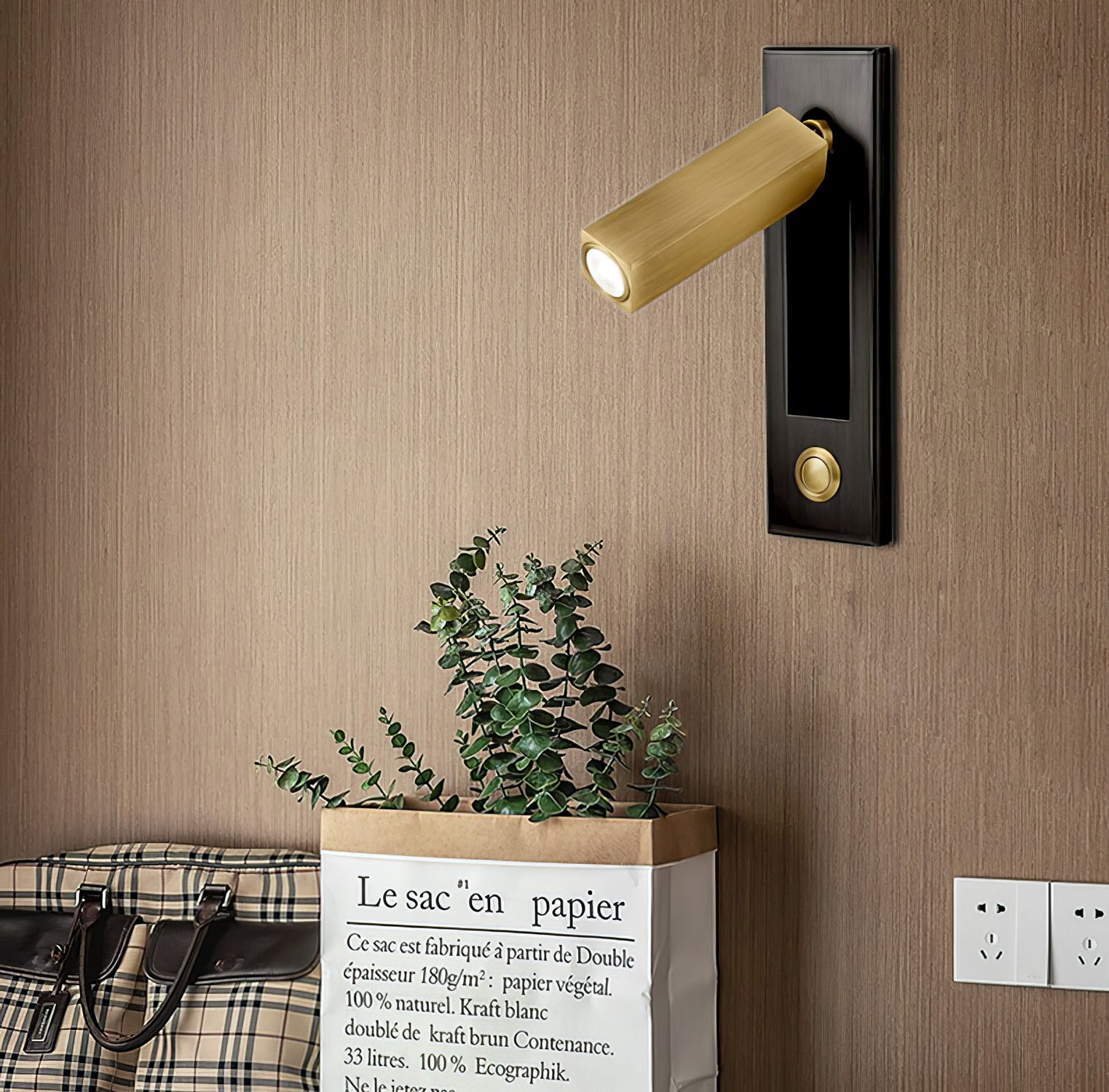 Luce da Comodino Incassata NexaWall per Camere da Letto Moderne | Lersk