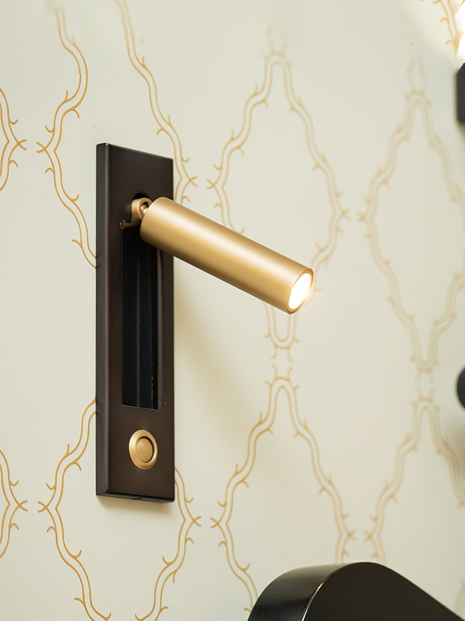 Luce da Comodino Incassata NexaWall per Camere da Letto Moderne | Lersk