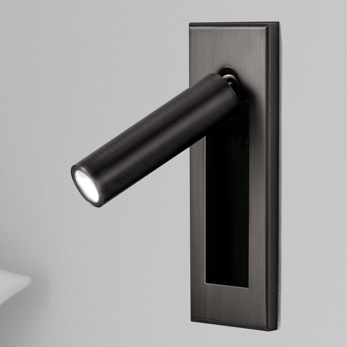 VeraLume Wall-Flush Bedside Sconce With Reading Light