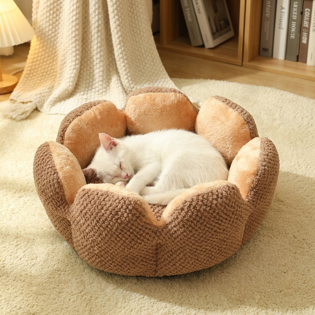 Flower-Shaped Cat Bed With Coral Fleece And Polyester, Washable | Lersk